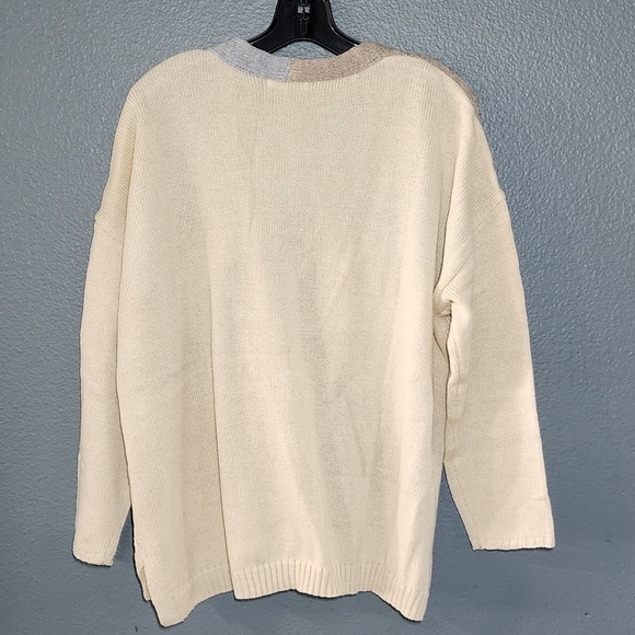 Maurices   Patchwork Cable Knit Cardigan/Size L - Picture 2 of 12